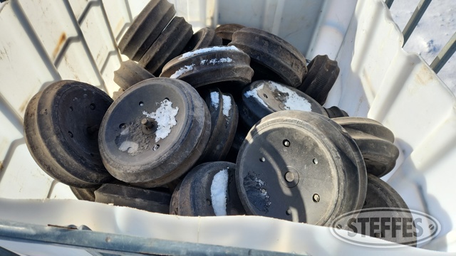 (48) John Deere rubber press wheels